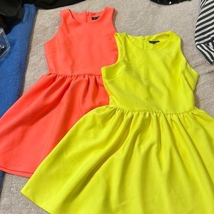 Too Cute Topshop Mini Dresses. Size 6.